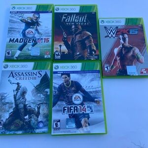 Microsoft Xbox 360 Game Set - Green Cases